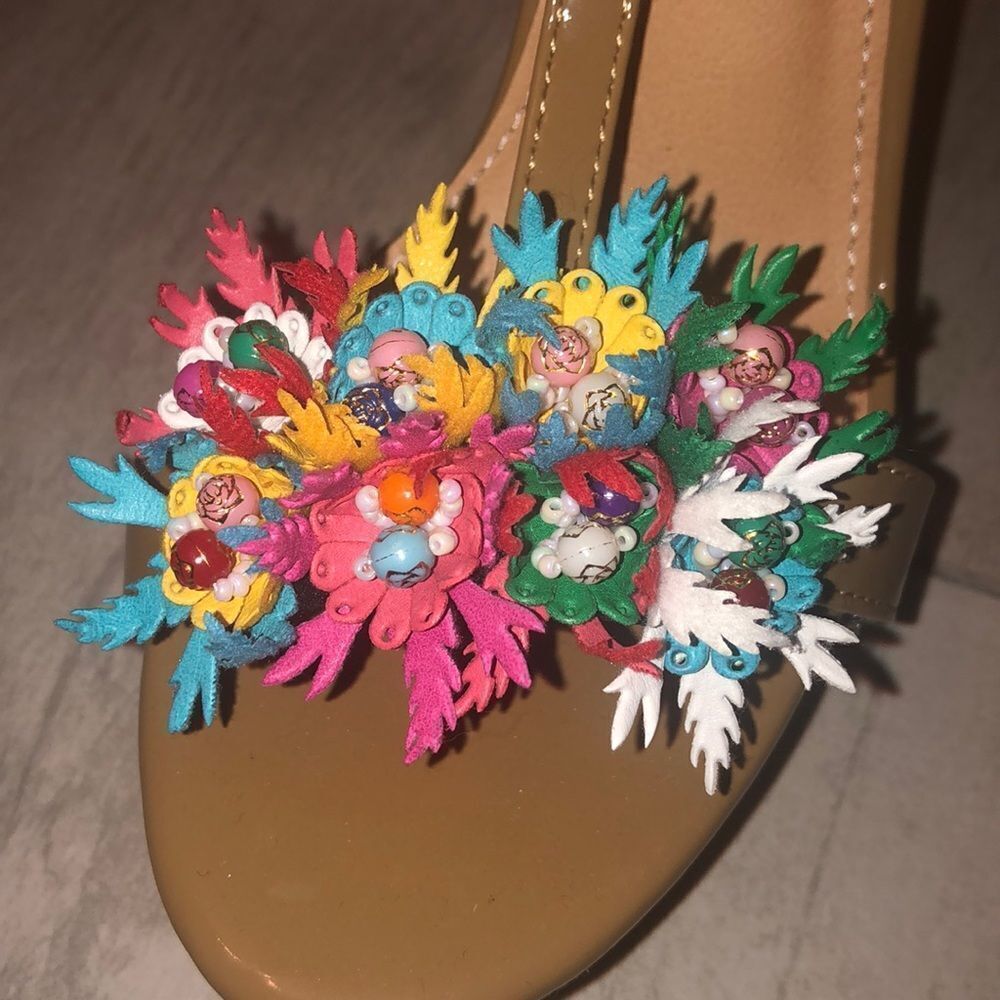 Multi color beaded chunky heels - Picture 6 of 8